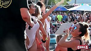 Pool Party Twerk Sluts Naked and Crazy 19