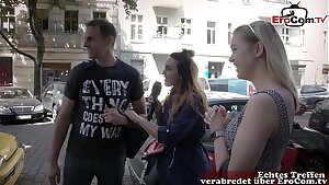 Reporterin sucht Mann und Frau auf der Straße für ein echtes Sextreffen